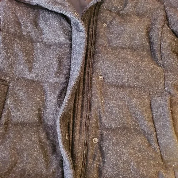 Fall/ winter coat - Picture 2 of 3